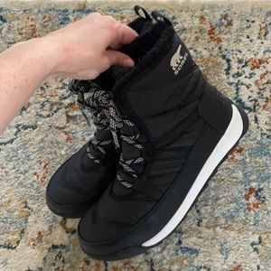 Sorel Whitney ll Short Lace Boot